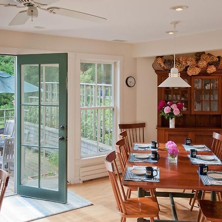 Coveside Bed & Breakfast Bed and Breakfast Georgetown Esterno foto